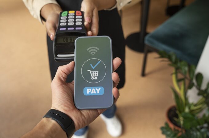 Cashless Society Expansion Through Instant UPI Apps