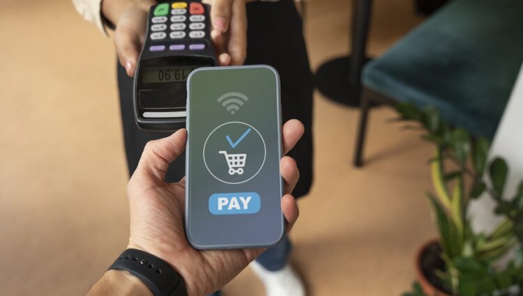 Cashless Society Expansion Through Instant UPI Apps