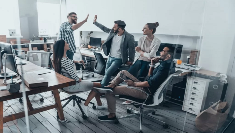 How a Data-Driven SaaS Marketing Agency Maximizes ROI